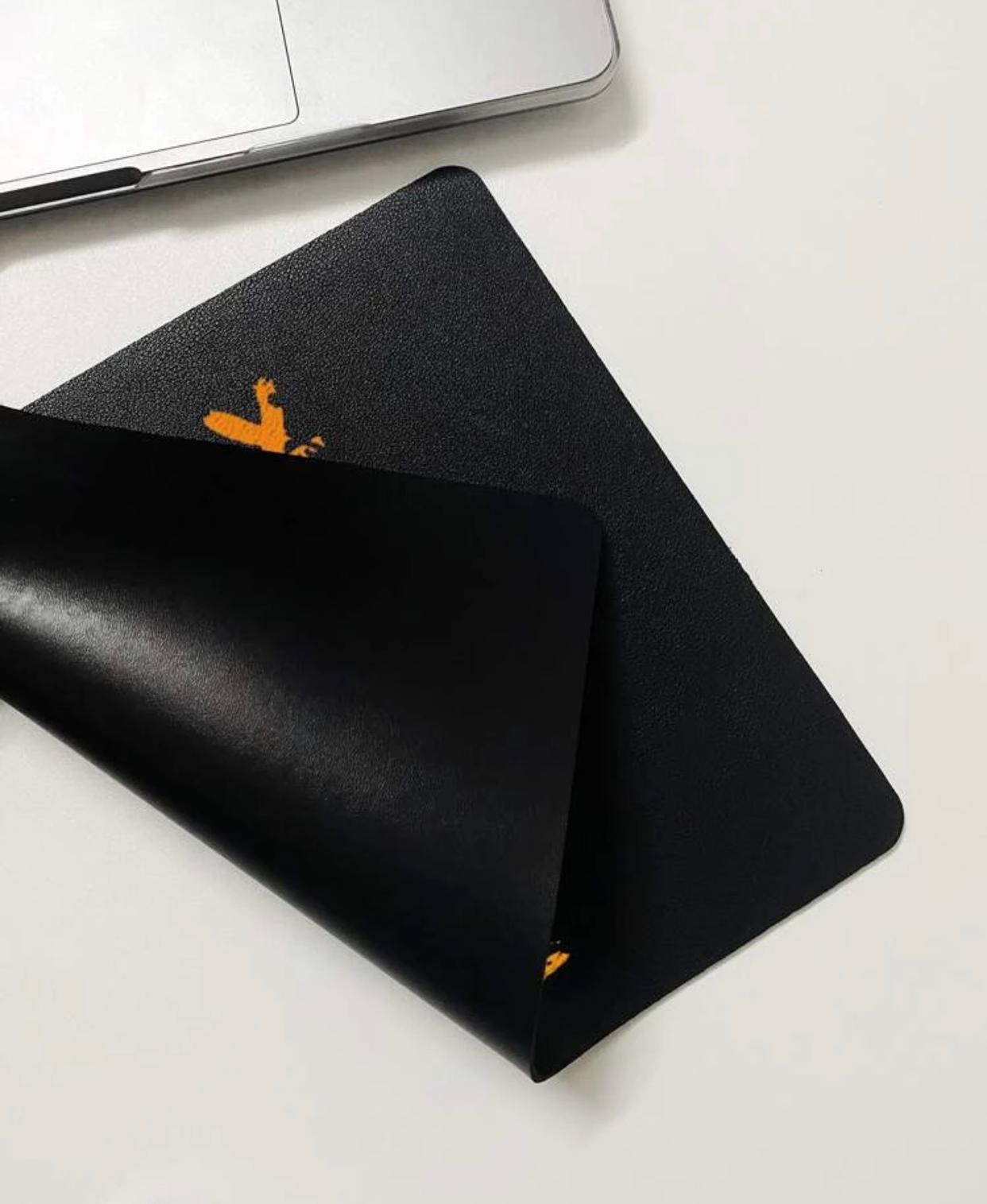 elec Letter Graphic Mouse Pad
